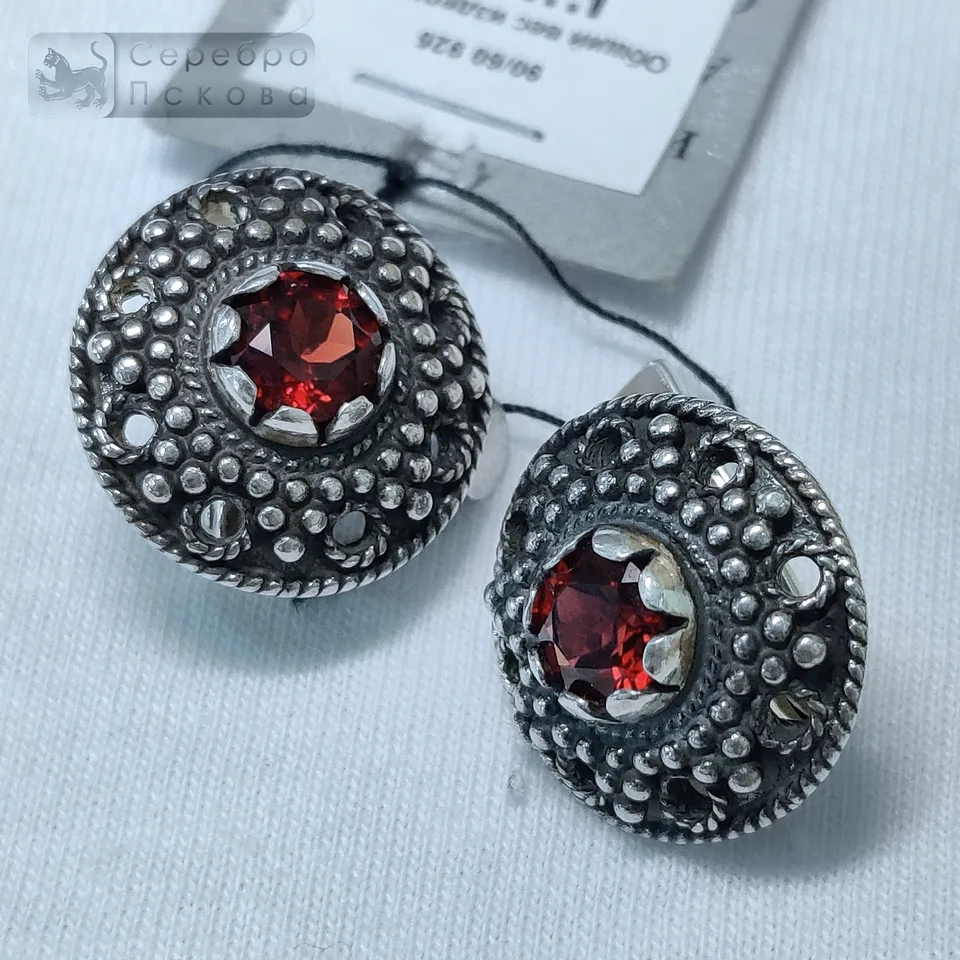 Серебряные серьги «Царские» с гранатом